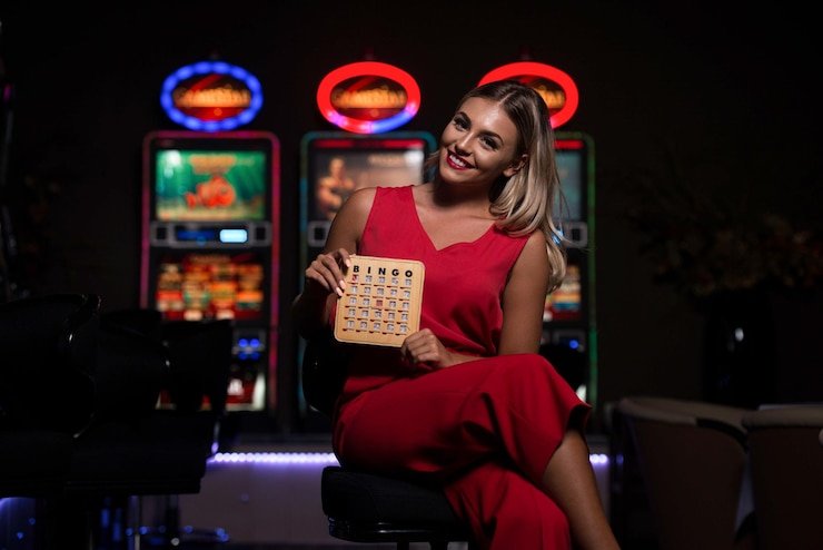 Treasures Aztec slot game interface showing symbol grid and spin controls on angka pelarian